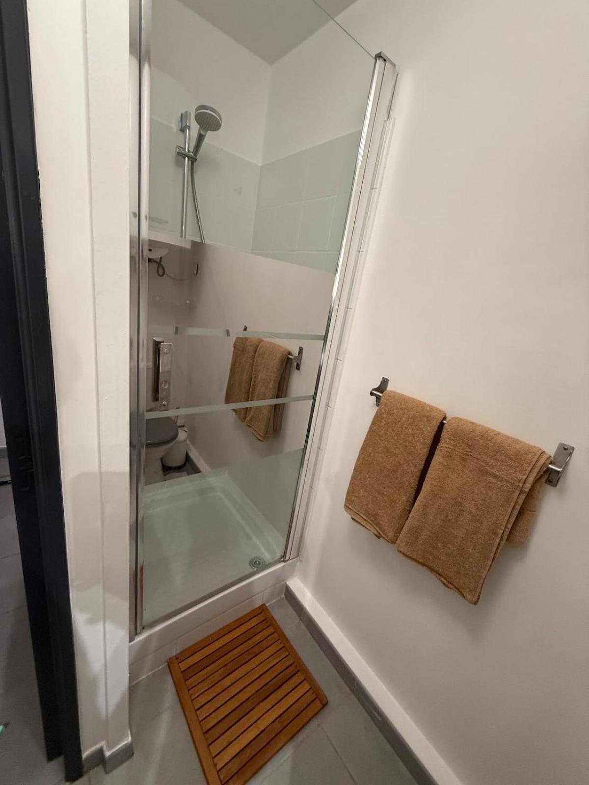 Moderne Avec Place De Parking Privative Apartment *