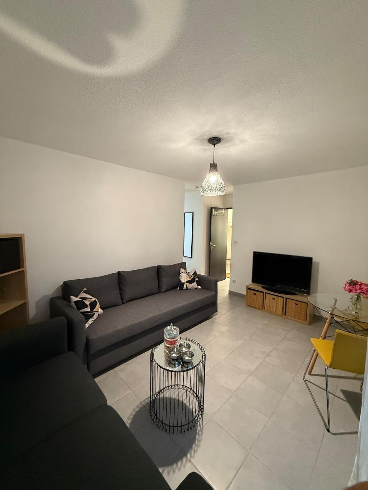 Moderne Avec Place De Parking Privative Apartment *