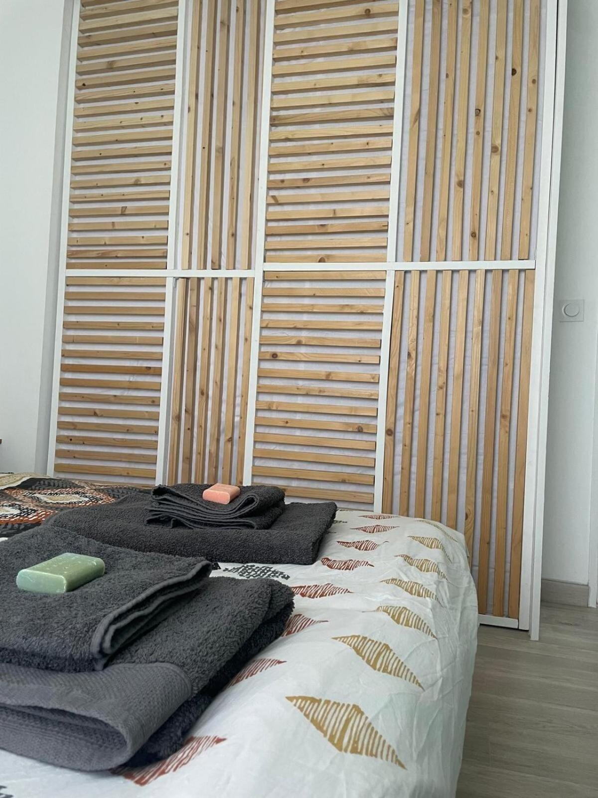 Appartement Calme Avec Vue Montagnes Marseilles