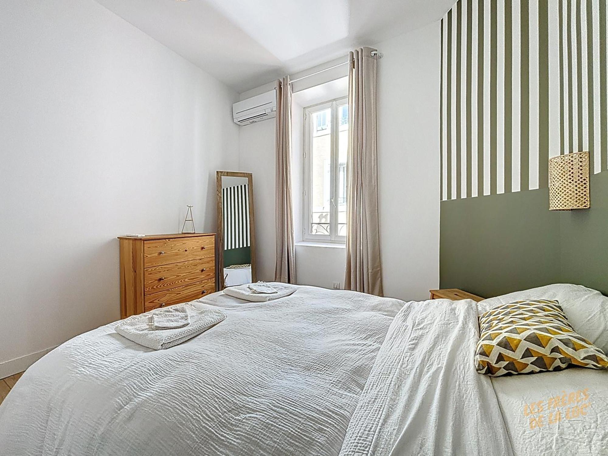 Apartment Magnifique - Centre Du Panier - Design - Les Freres De La Loc' *
