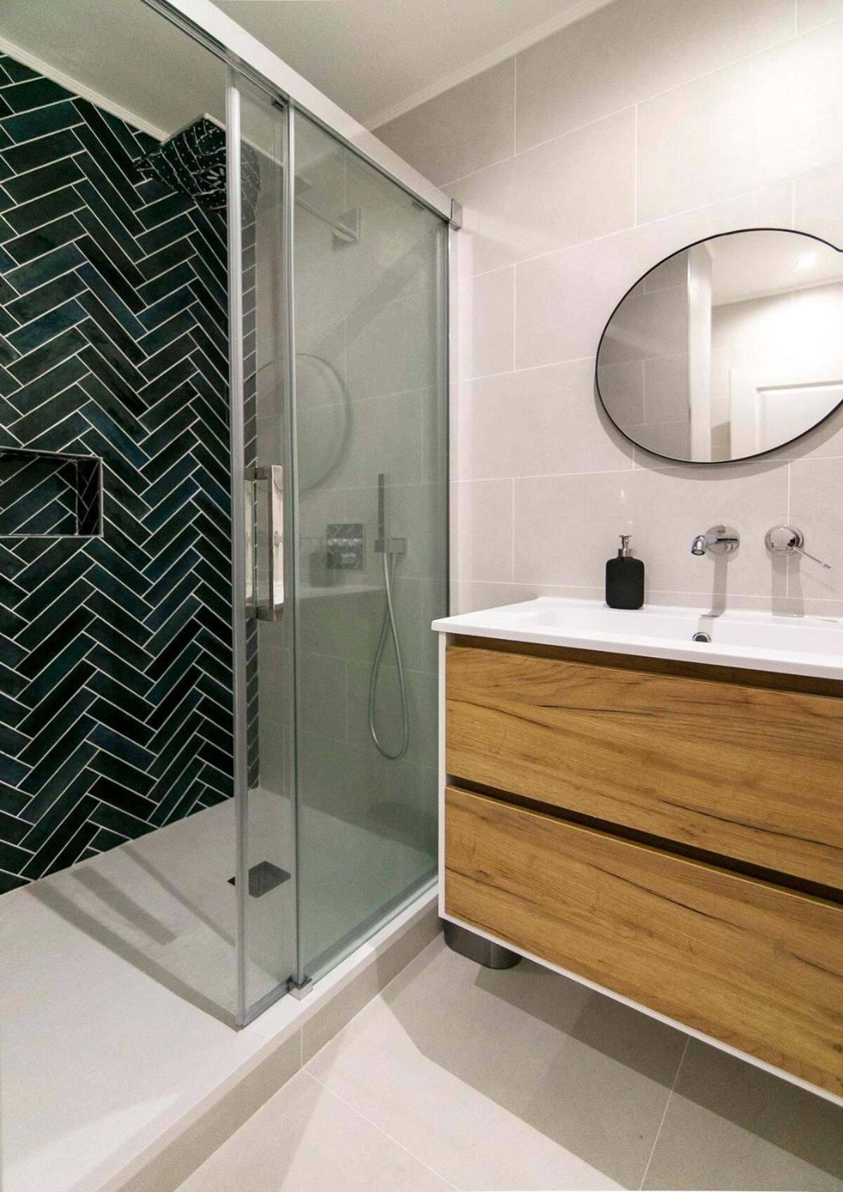 Suprenant T2 Entierement Refait Avec Gout Apartment Marseilles