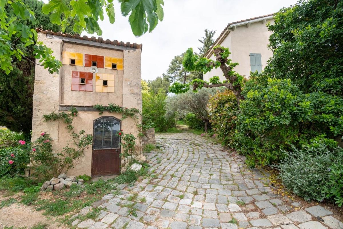 Maison Tizzano * Marseilles