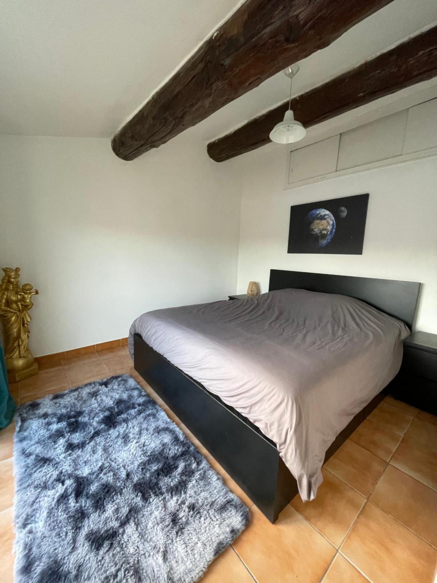 Hostel Vue Imprenable Vieux-port Et Notre Dame *
