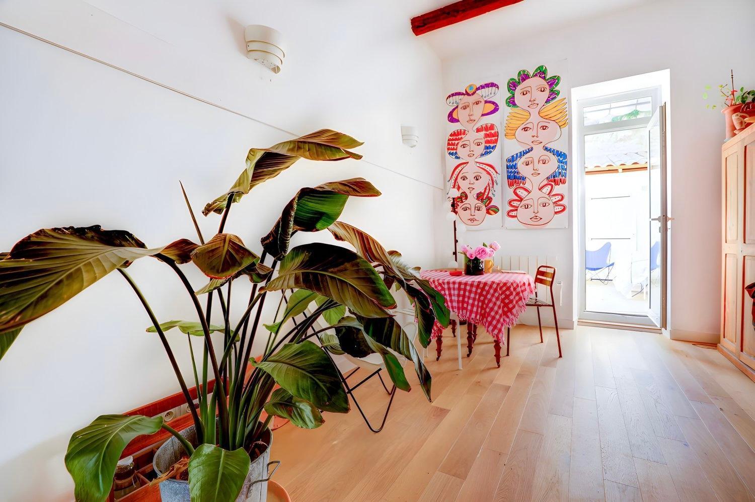 Loft Au Soleil Du Roucas Apartment