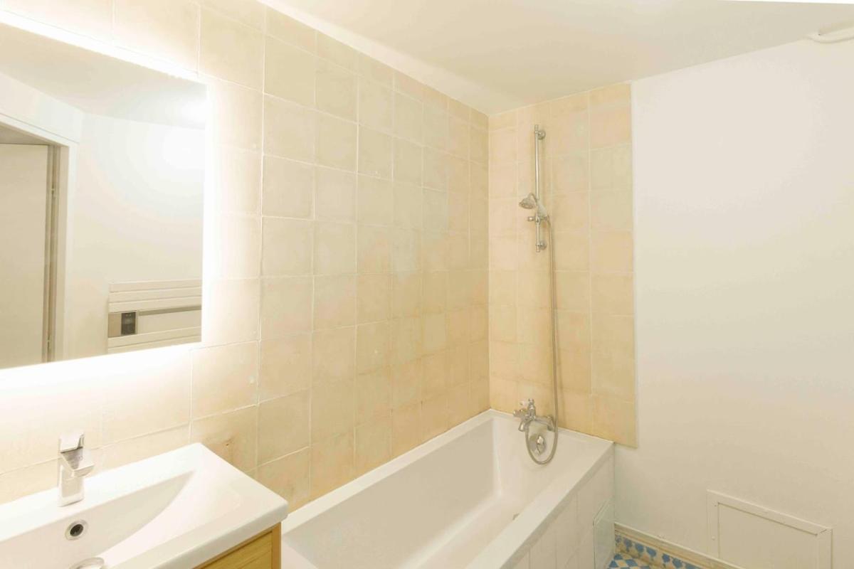 Loft Center & Terrace & Air Conditioning Apartment *