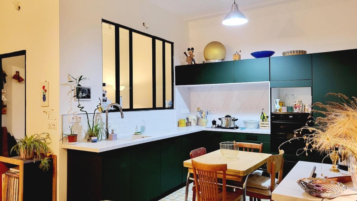 Au Coeur De Centre Apartment