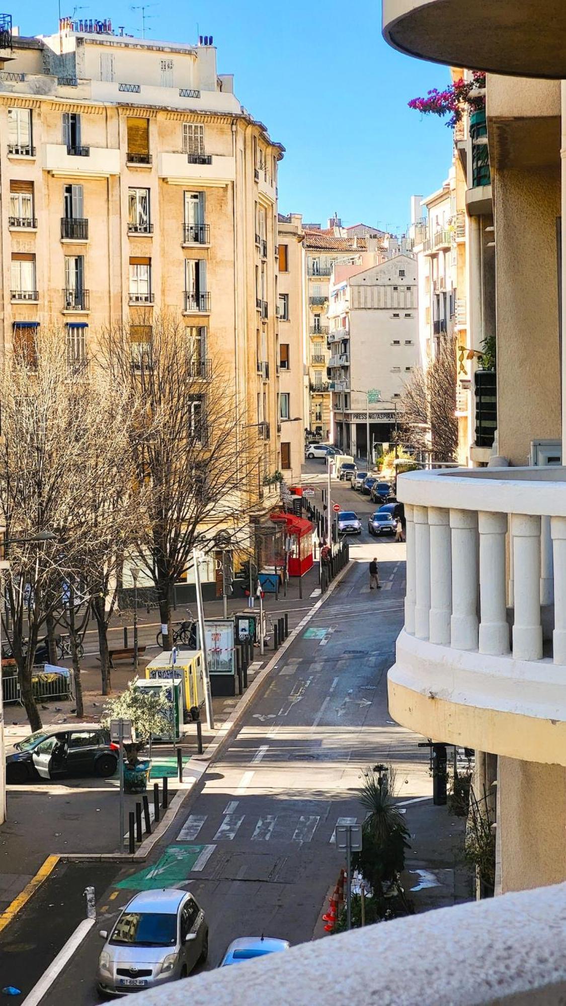 Au Coeur De Centre * Marseilles