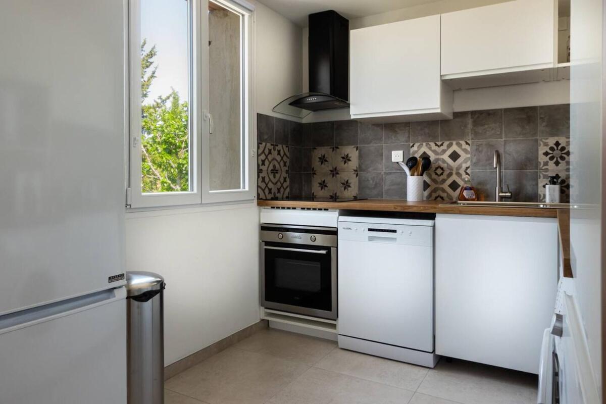 Apartment T2 Lumineux 12e *