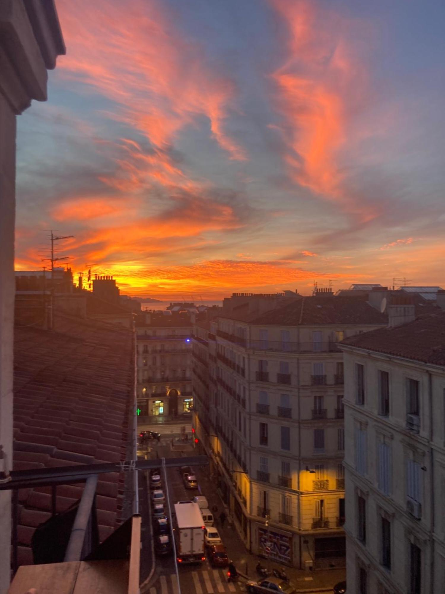 Avec Balcon Vue !