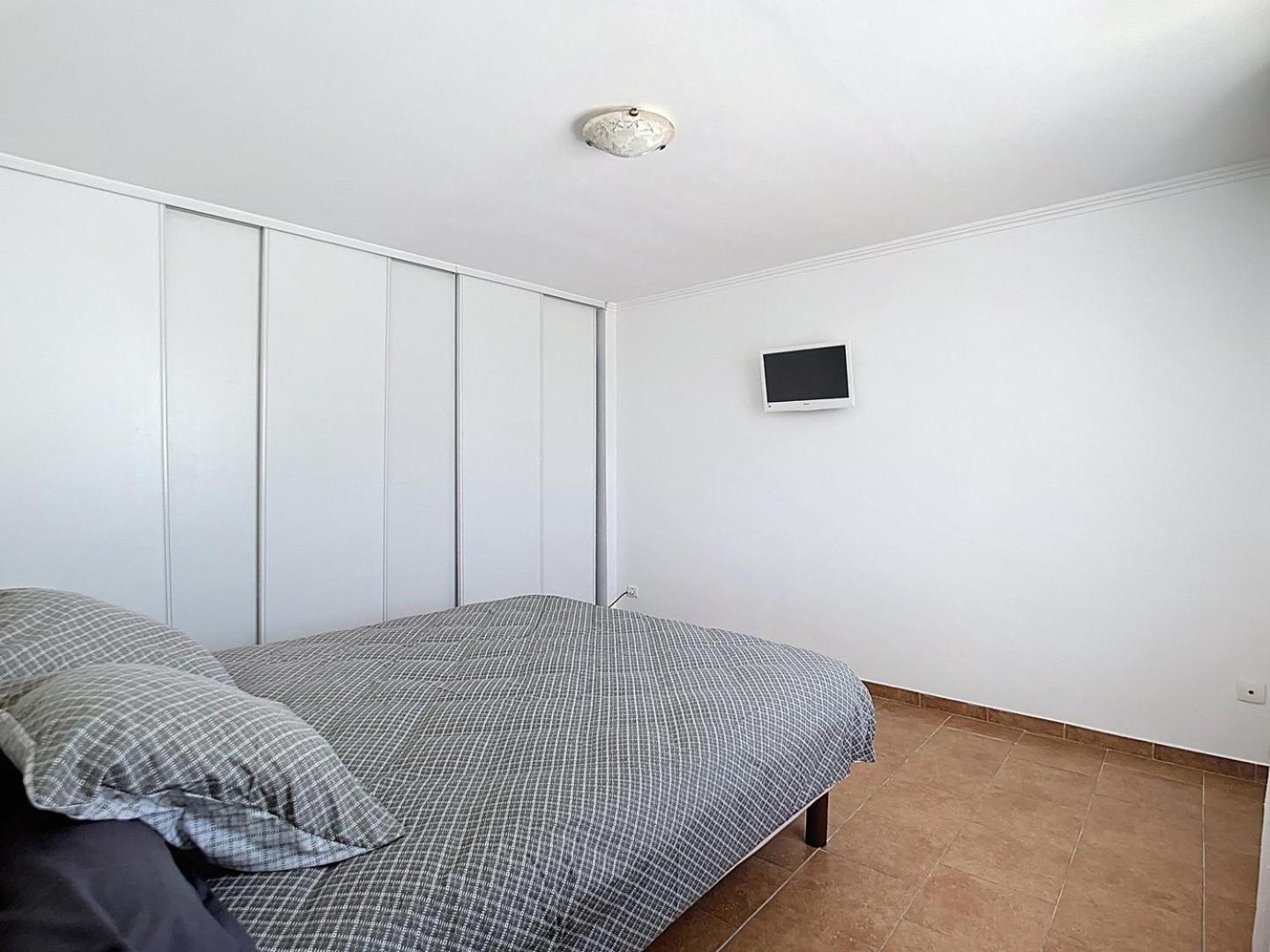 Maison 50m2 Dans Propriete Privee A 20 Minutes De La