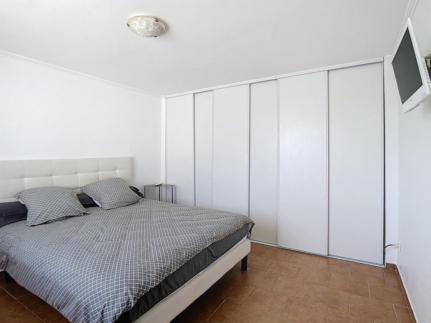 Maison 50m2 Dans Propriete Privee A 20 Minutes De La Сasa de vacaciones Marsella