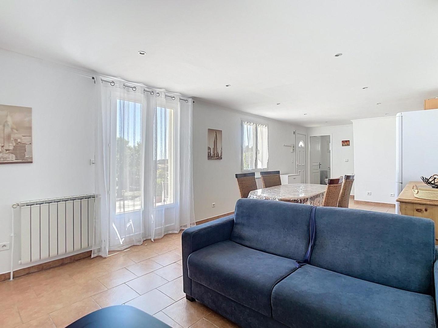 Сasa de vacaciones Maison 50m2 Dans Propriete Privee A 20 Minutes De La