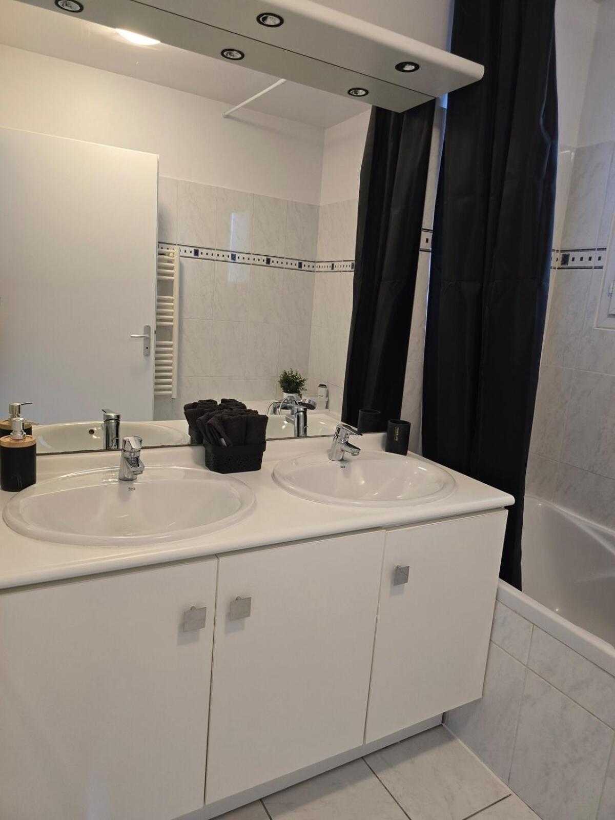 Flat Appartement *