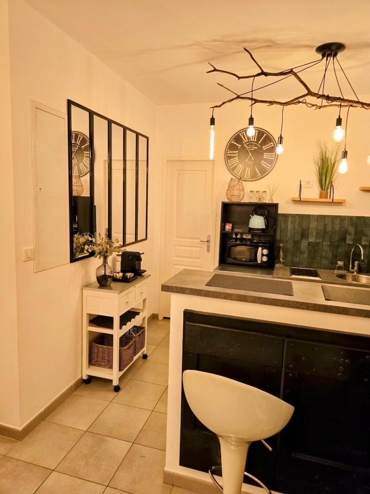 Apartment L'ecrin Du Vieux-port, Discretion, Terrasse Marseille