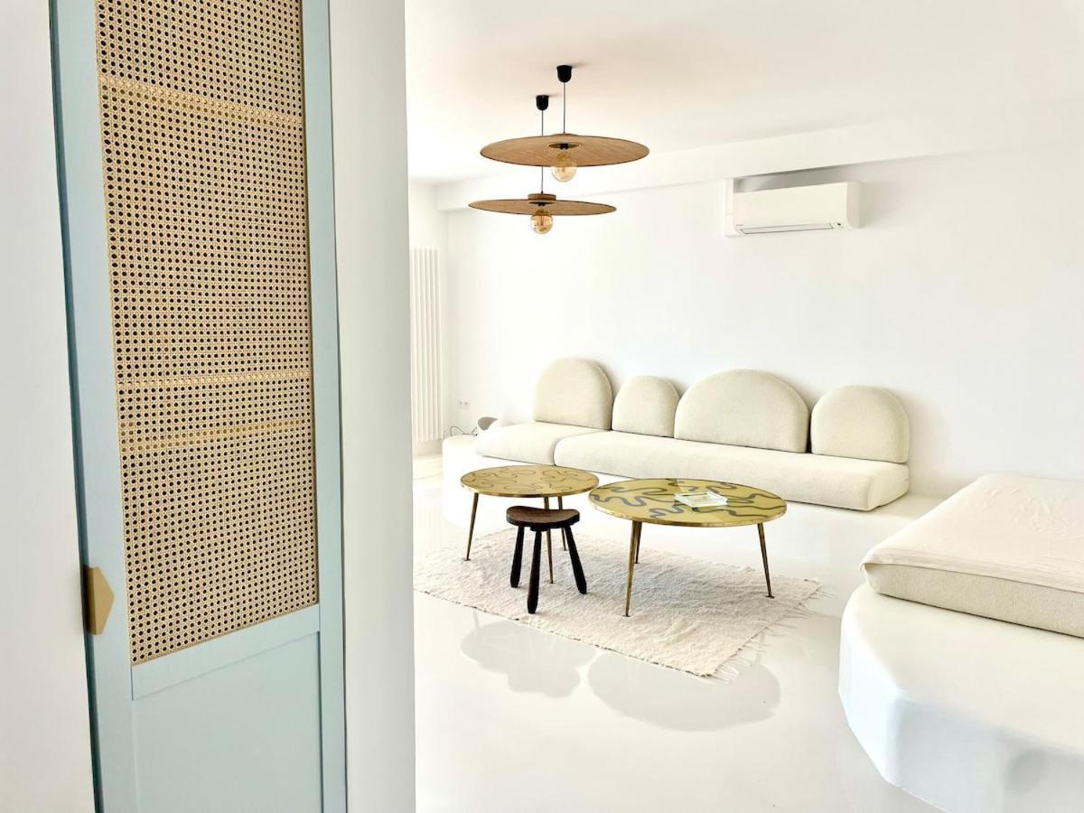 Sea View Apartment