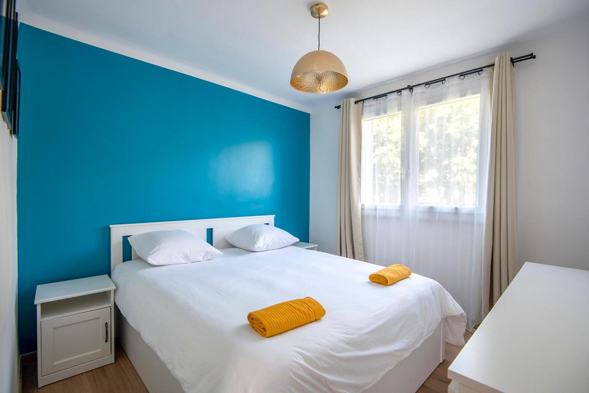 Apartment Beautiful Of 65 M2 In The 8th