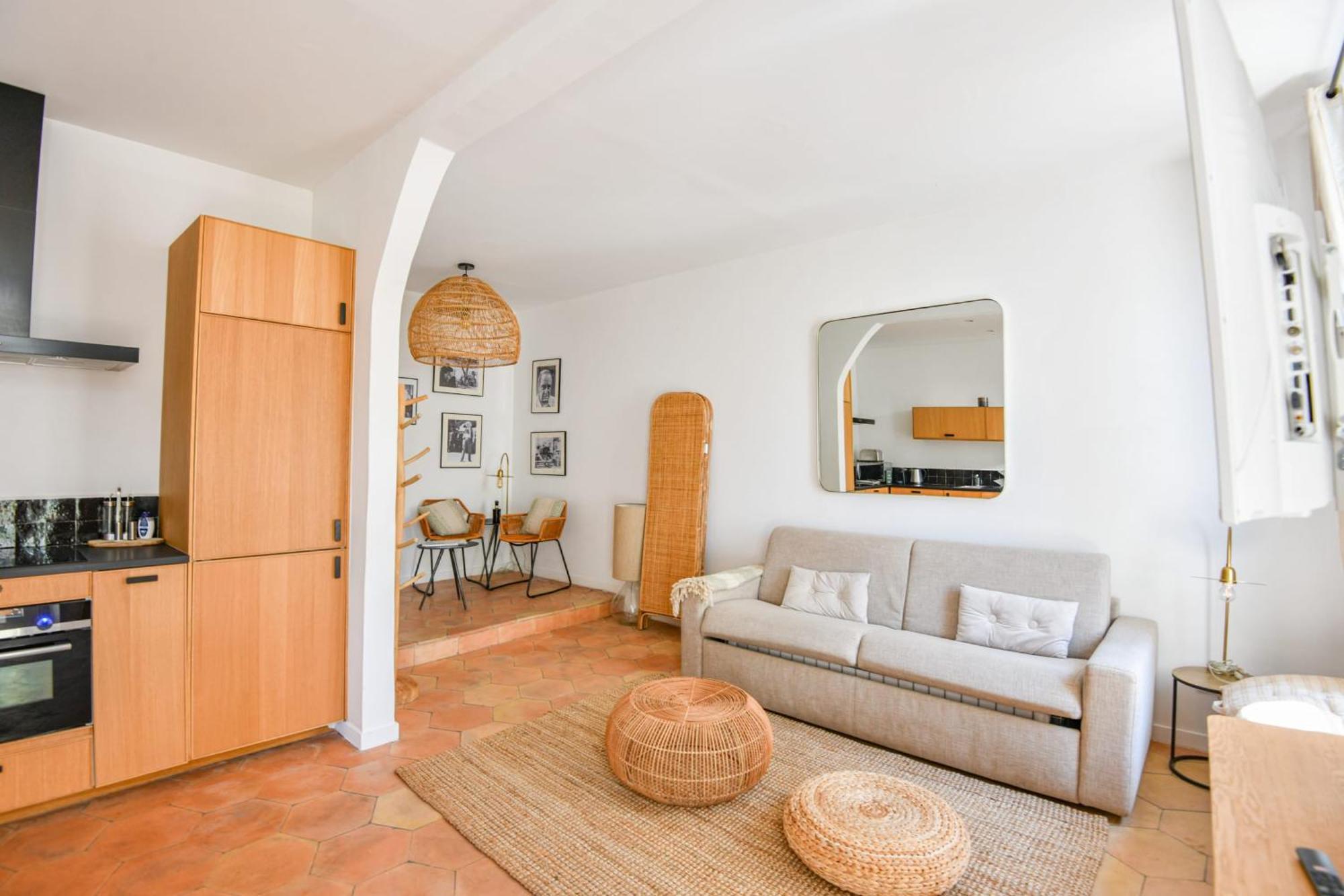 Appartement Chez Cesar - 2 Ch Avec Clim - Saint-charles *