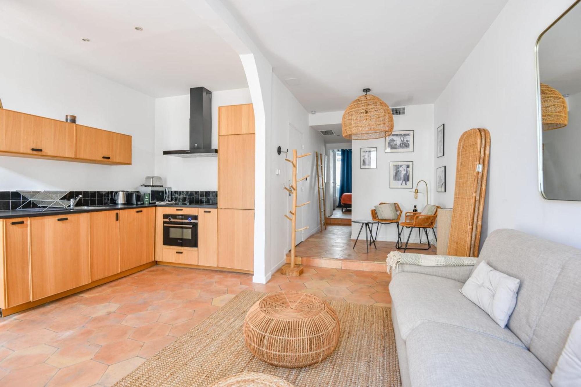 Chez Cesar - 2 Ch Avec Clim - Saint-charles Appartement *