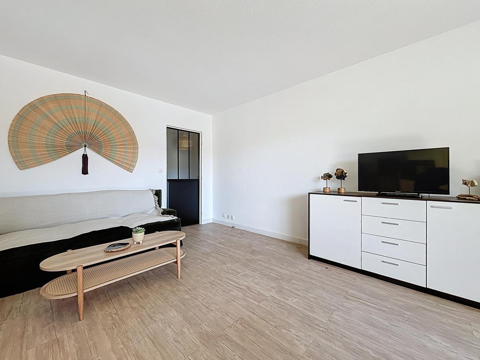 Grand - 3 Minutes De La - Les Freres De La Loc' Apartment *