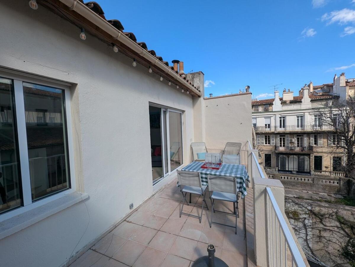 2br With Quiet Terrace In The Center Apartment *