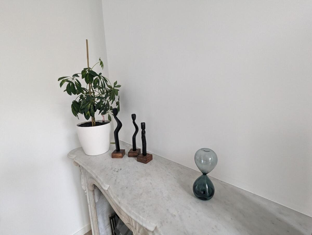 2br With Quiet Terrace In The Center