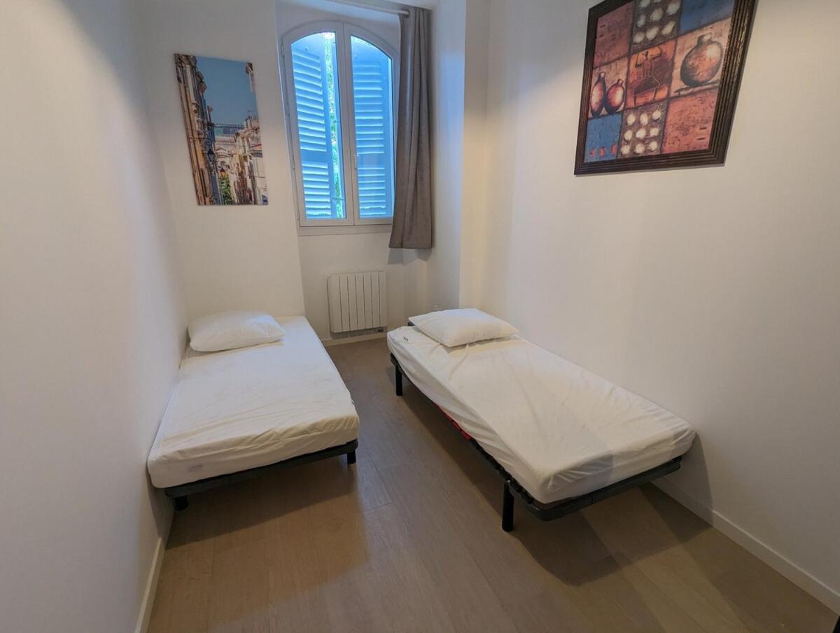 2br With Quiet Terrace In The Center * Marseille