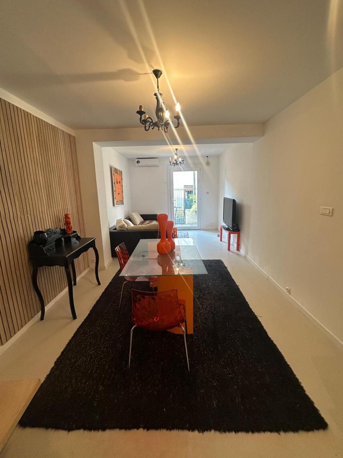 Apartment Flc-bail Mobilite - House - Prado 100m - Clim- Box 1 Car *