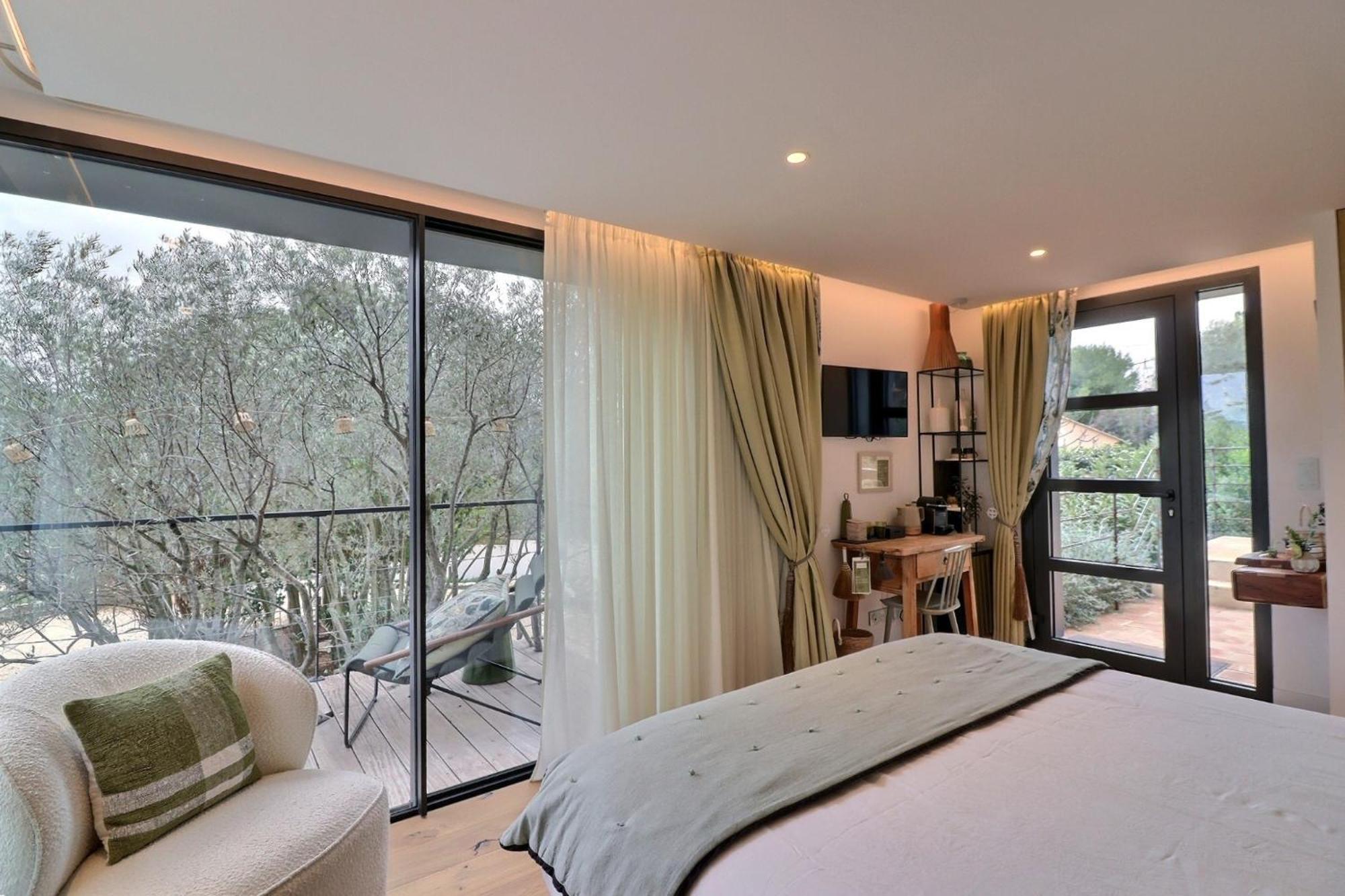 La Bastide Des Culs-rousset Guest house Marseille