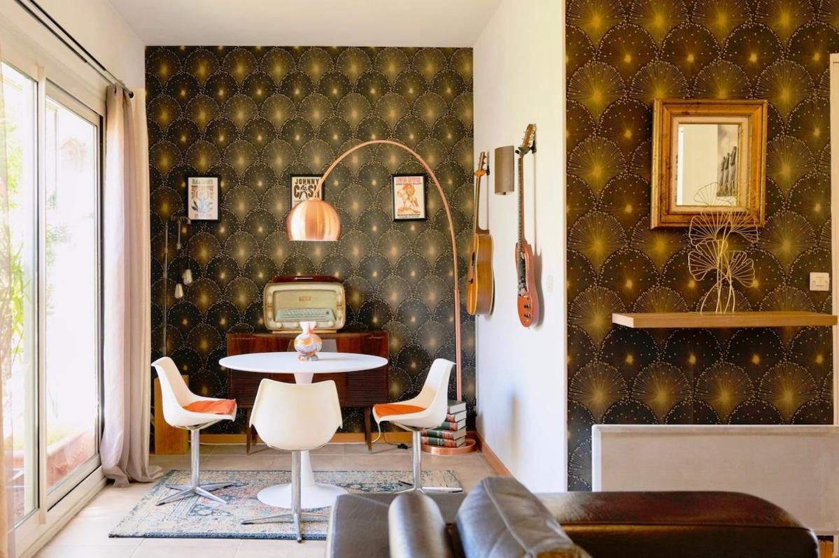 Bright, Vintage-style * Marseille