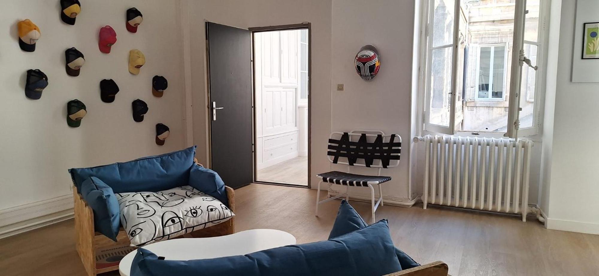 Maison Romane Apartamento *