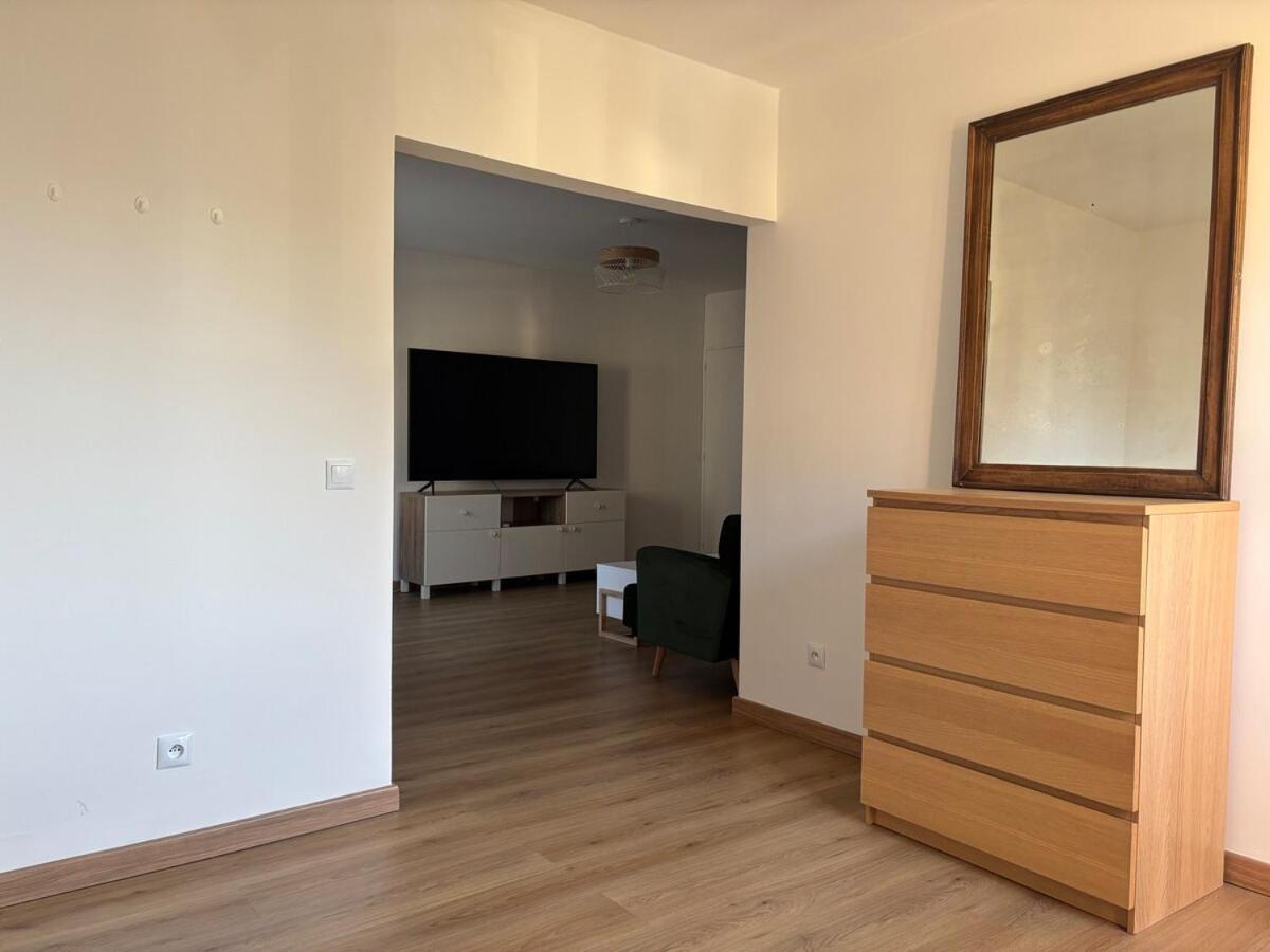 Calme Et Spacieux Appartement