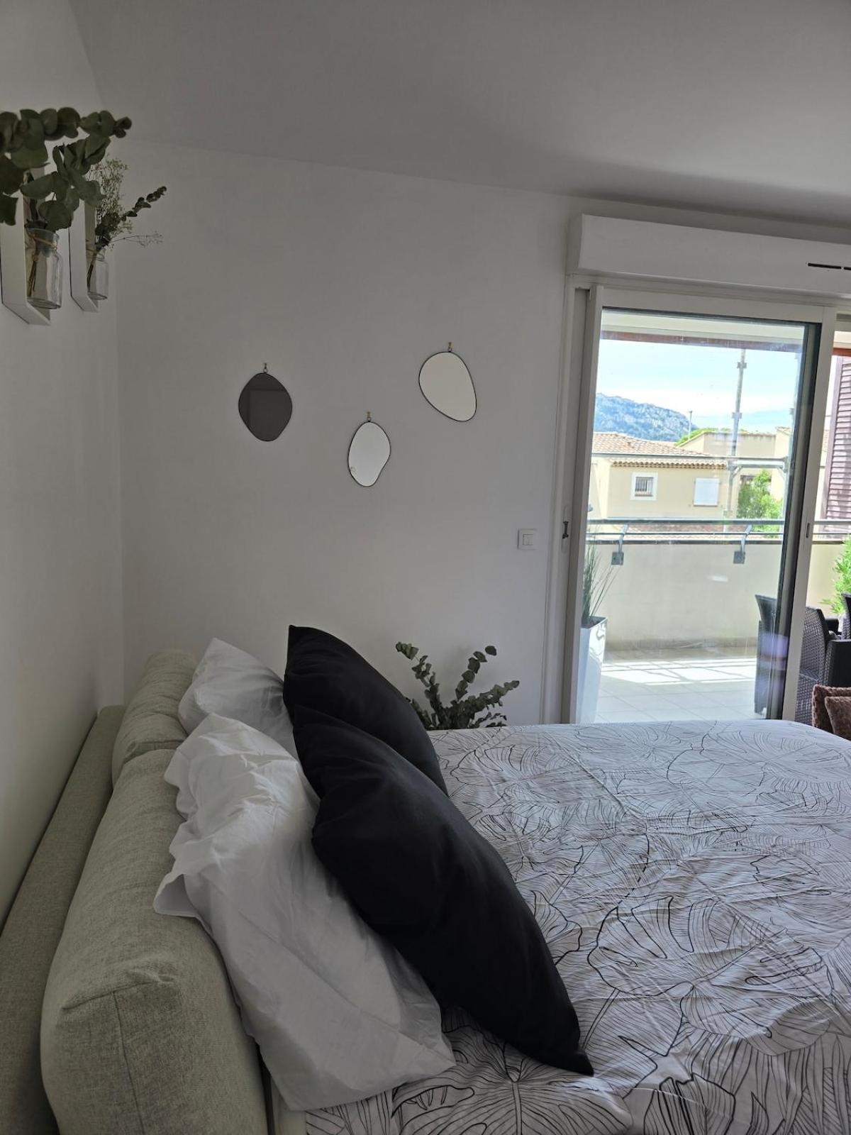 Evasion Chic - Plages Terrasse, Clim 2 ,parkings Apartamento Marselha
