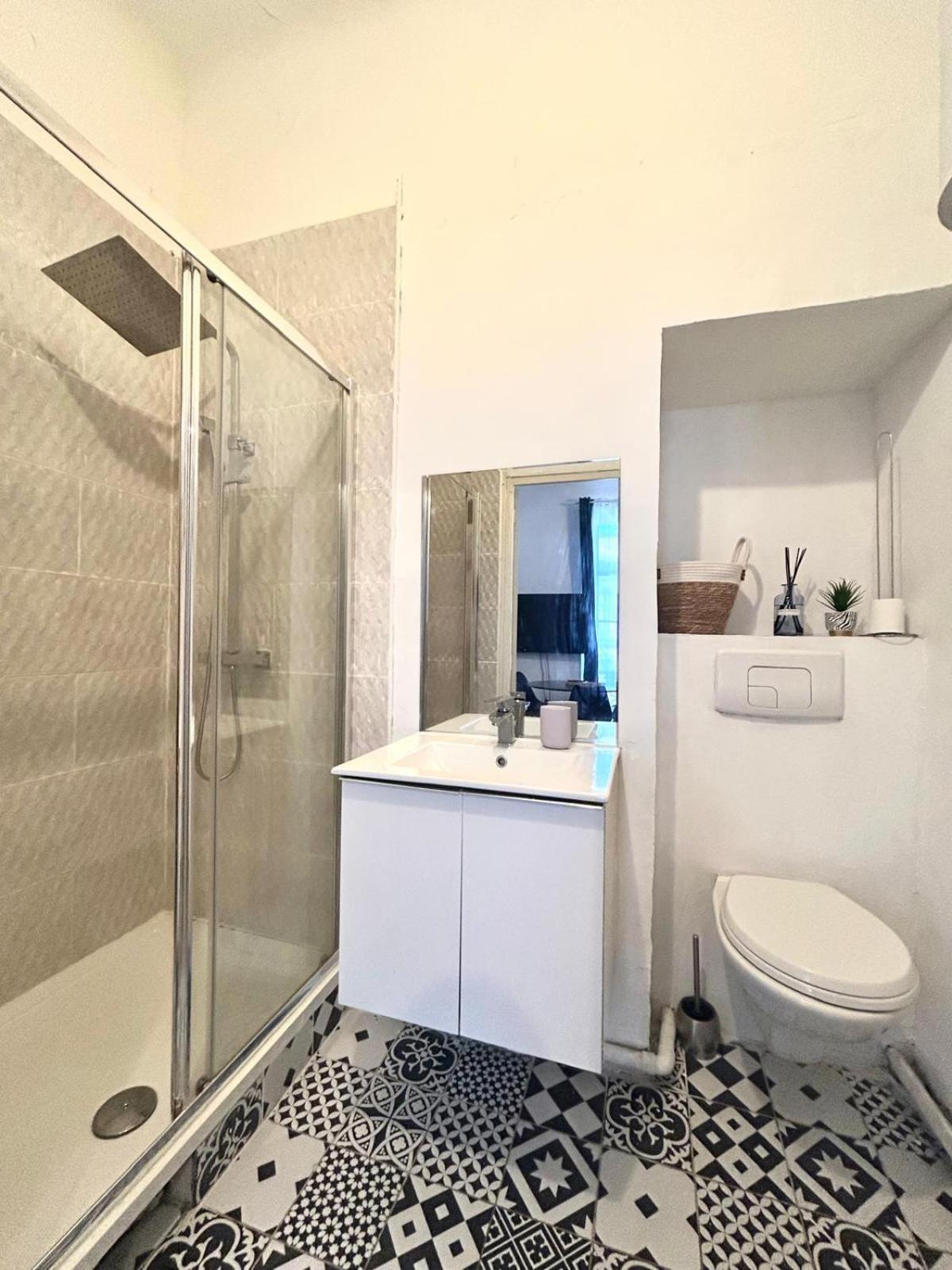 T2 Au Coeur Du Cours Julien Ambiance Boheme Et Confort Appartement *