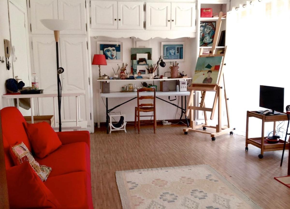 D'artiste A 8eme Arrondissement Apartment *