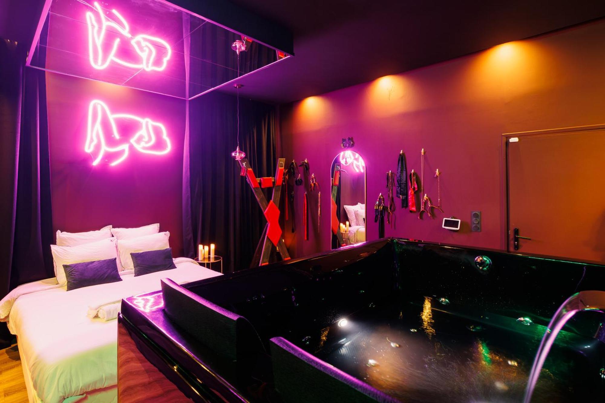 - Aphrodisia Apartment *