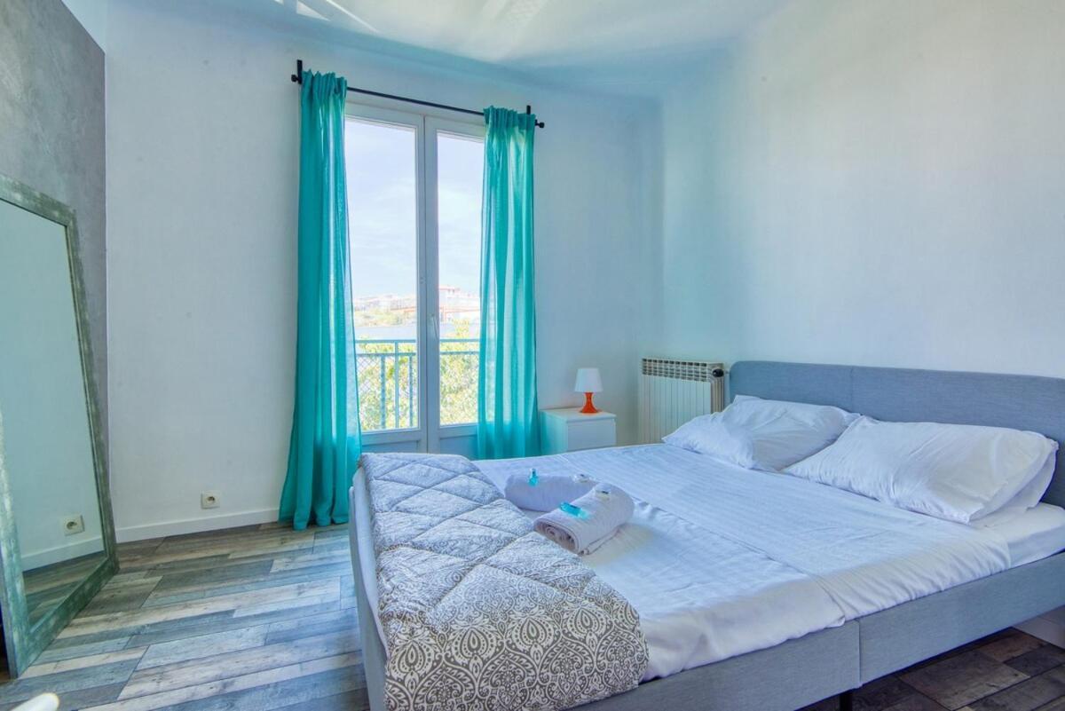 Grand T5 De 103 M2 Au Bd Guigou Avec 4 Balcons Apartment