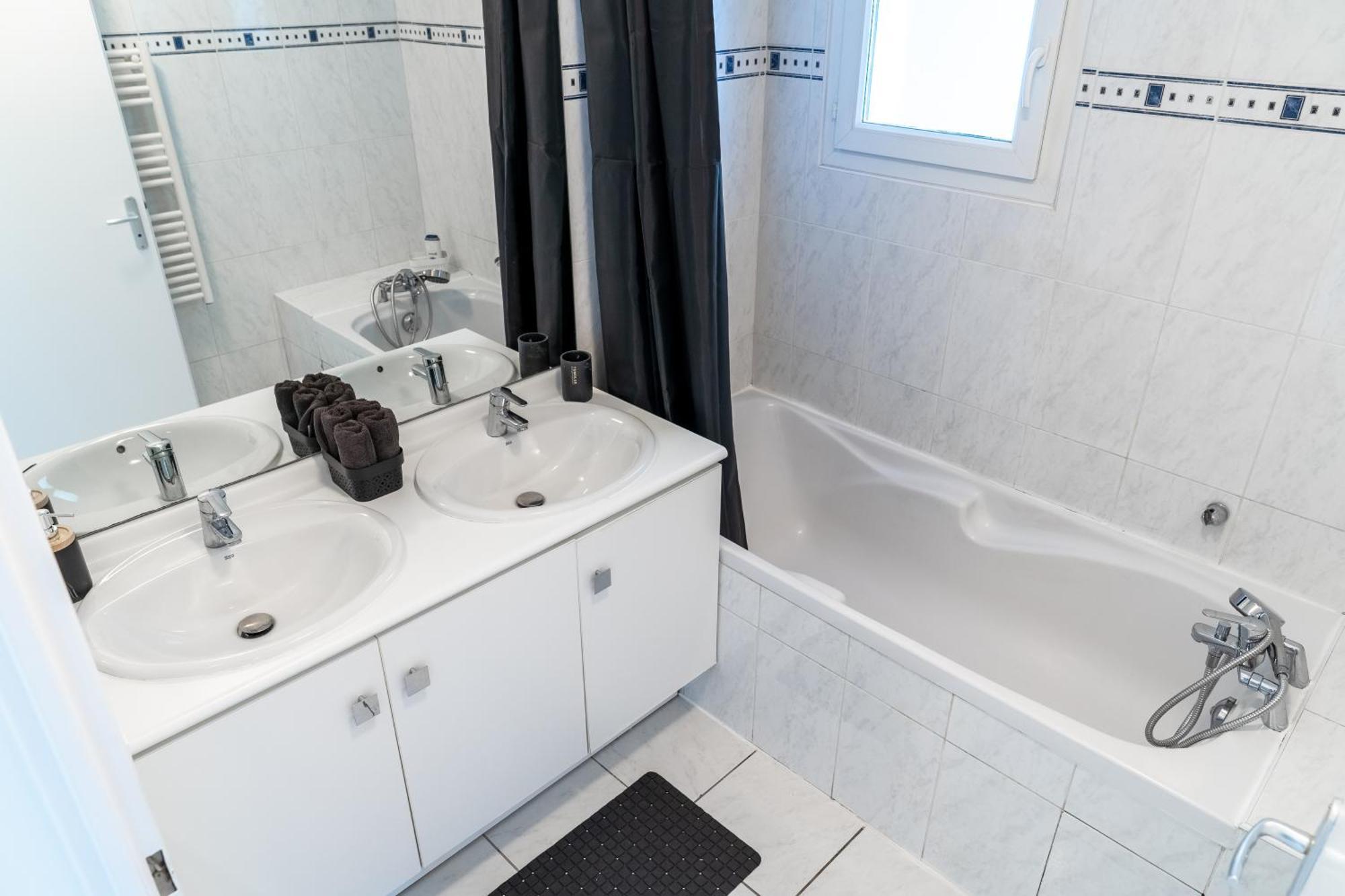 Evasion Chic - Plages Terrasse, Clim 2 ,parkings Apartamento