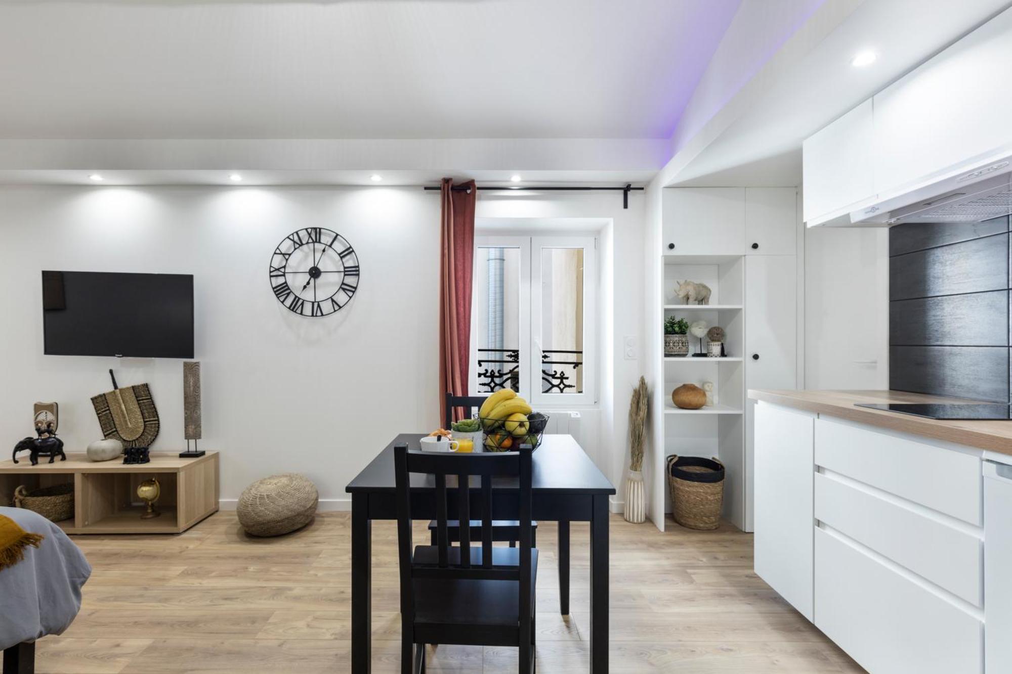 Athenes Apartment