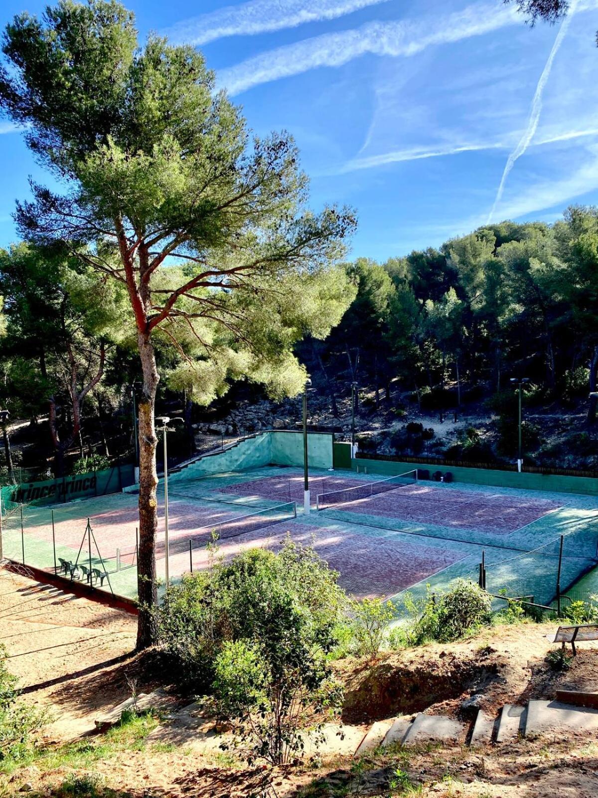 Maison Californienne Avec Piscine Proche De La Villa