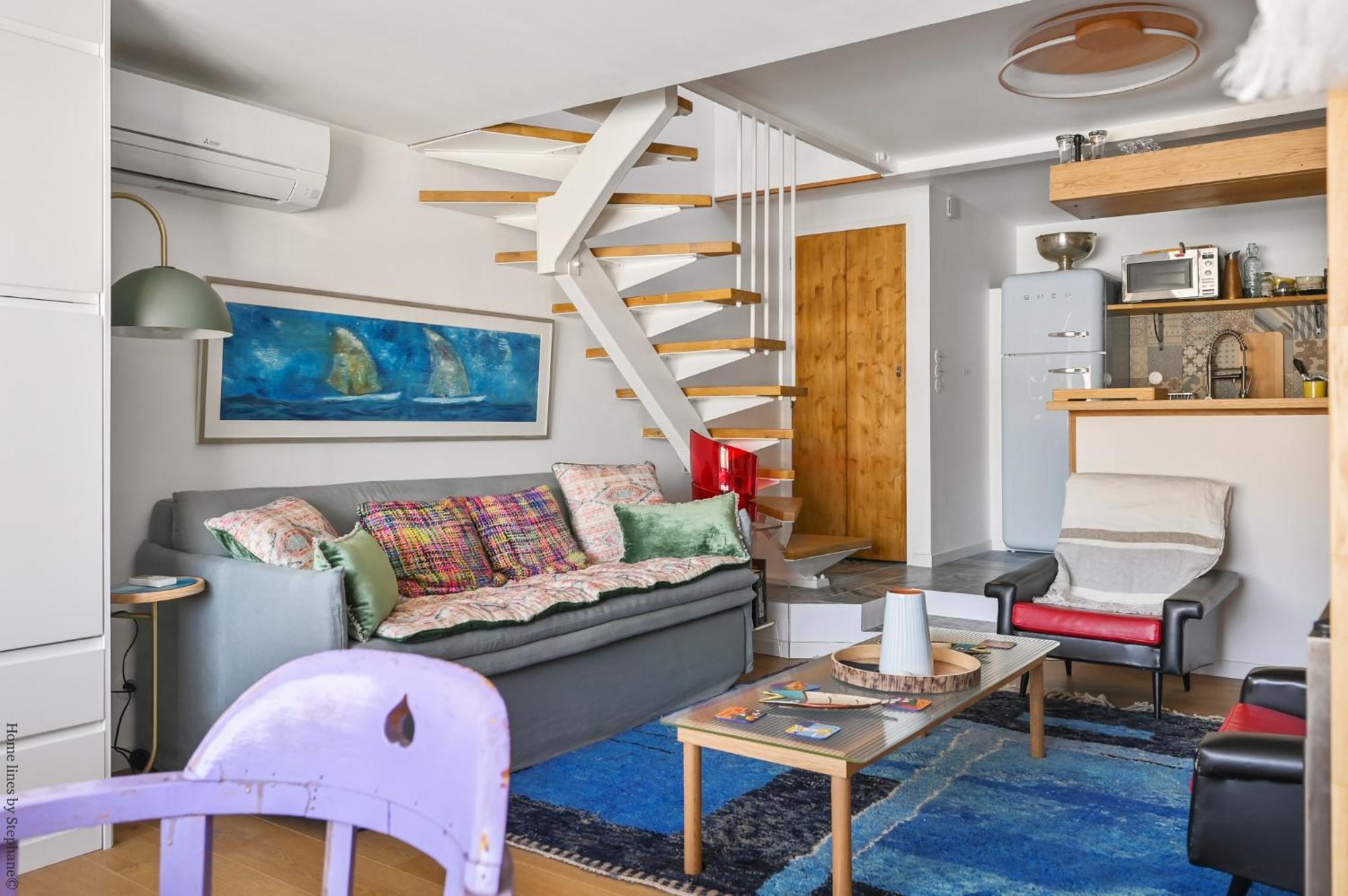 Cabin, Waterfront Terrace Apartment