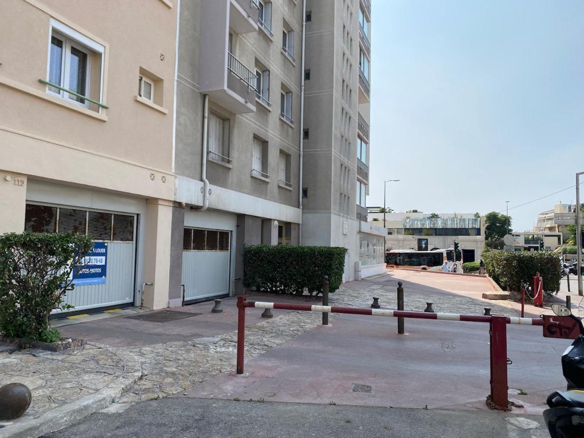 Flcbm - 50 M - Air Conditioning - Parking - 2 Bedrooms