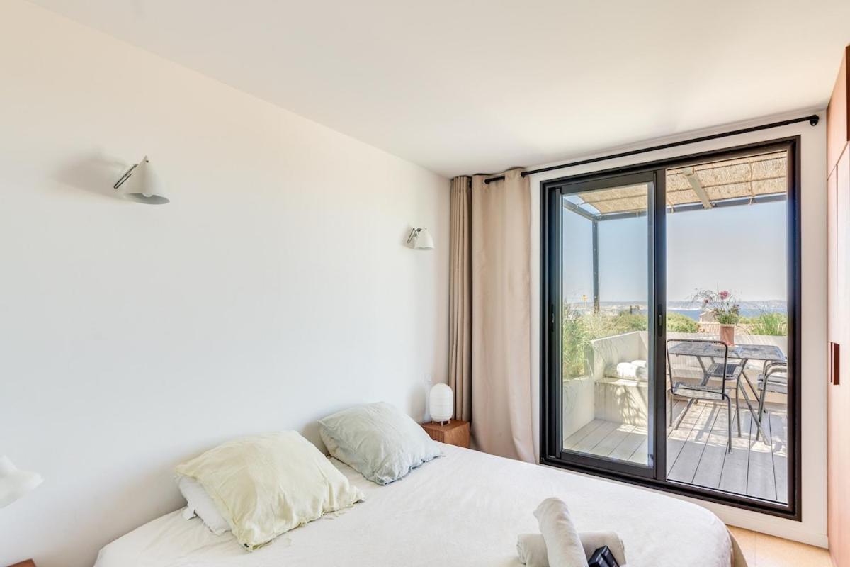 Seaside Architect Contemporary House Marseille