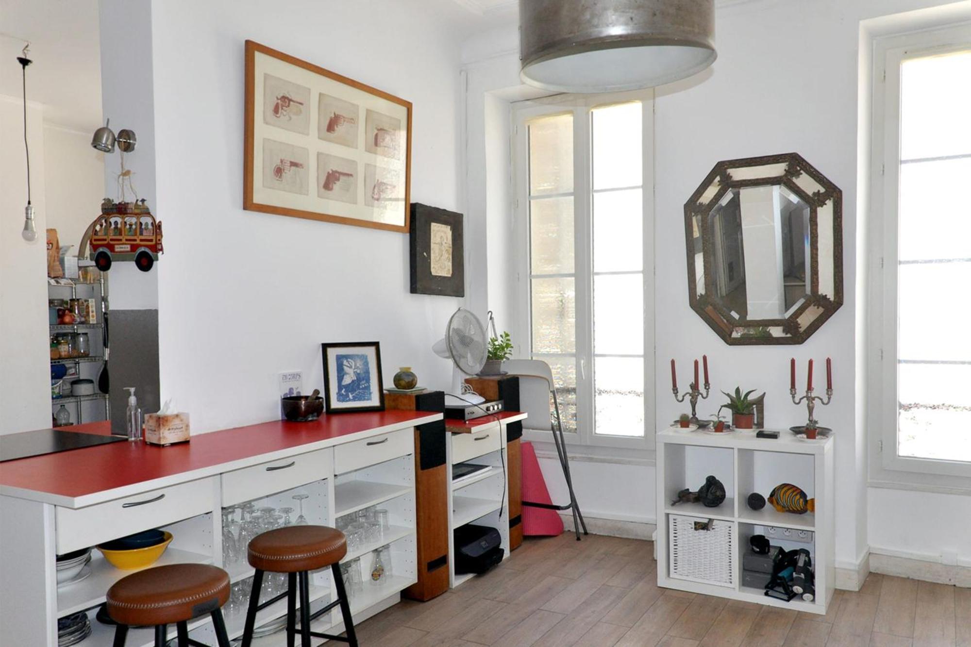 Bright In The Heart Of Marseilles