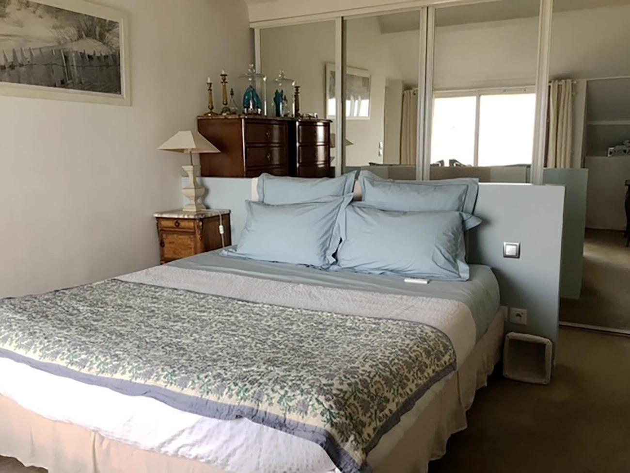 Les Palmiers Apartment