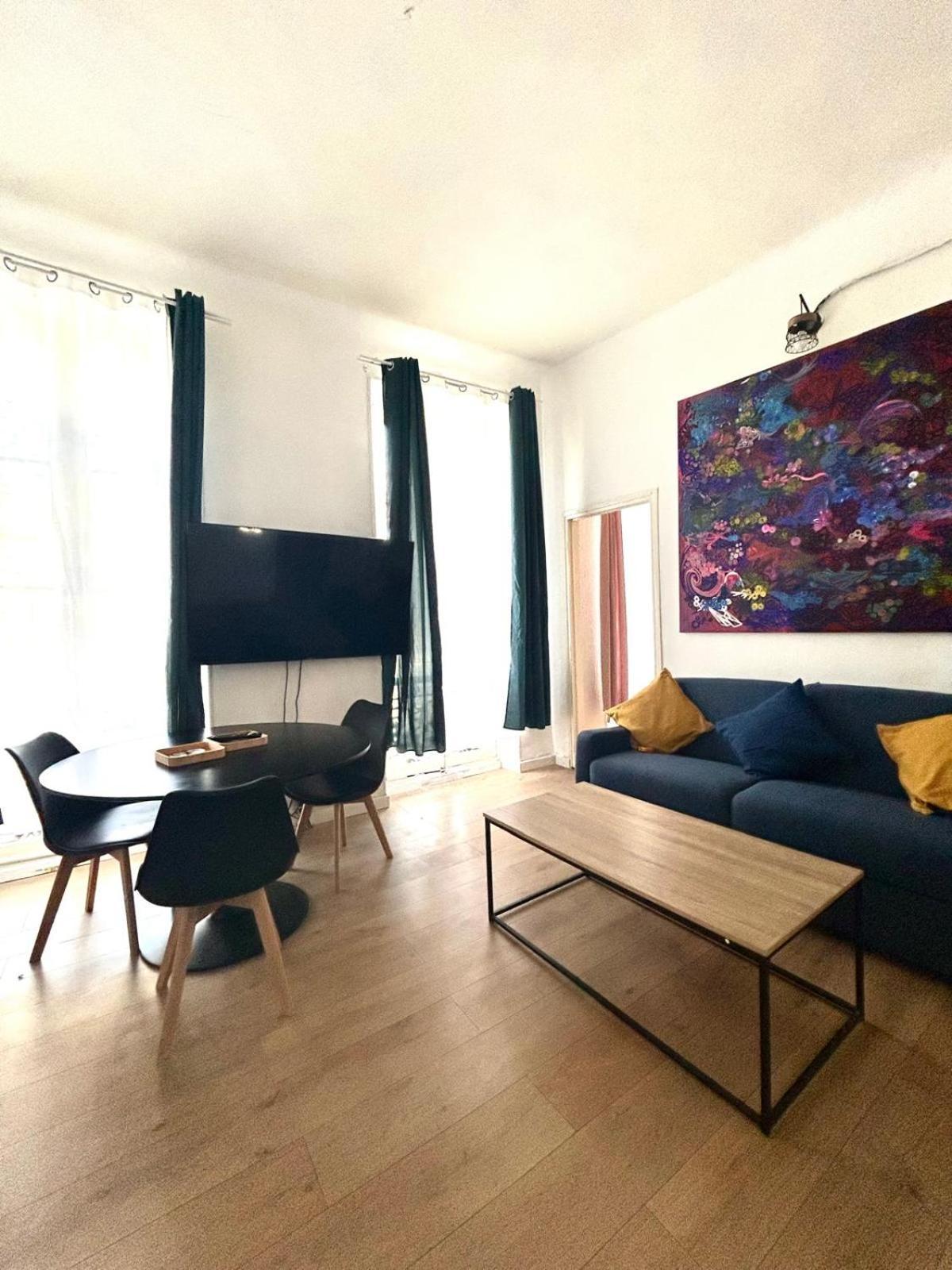 Appartement T2 4p Meuble Et Equipe Cours Julien Marseilles