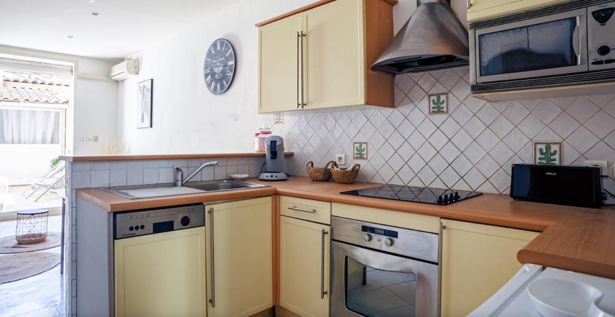 Lumineux Abbe Apartment Marseille