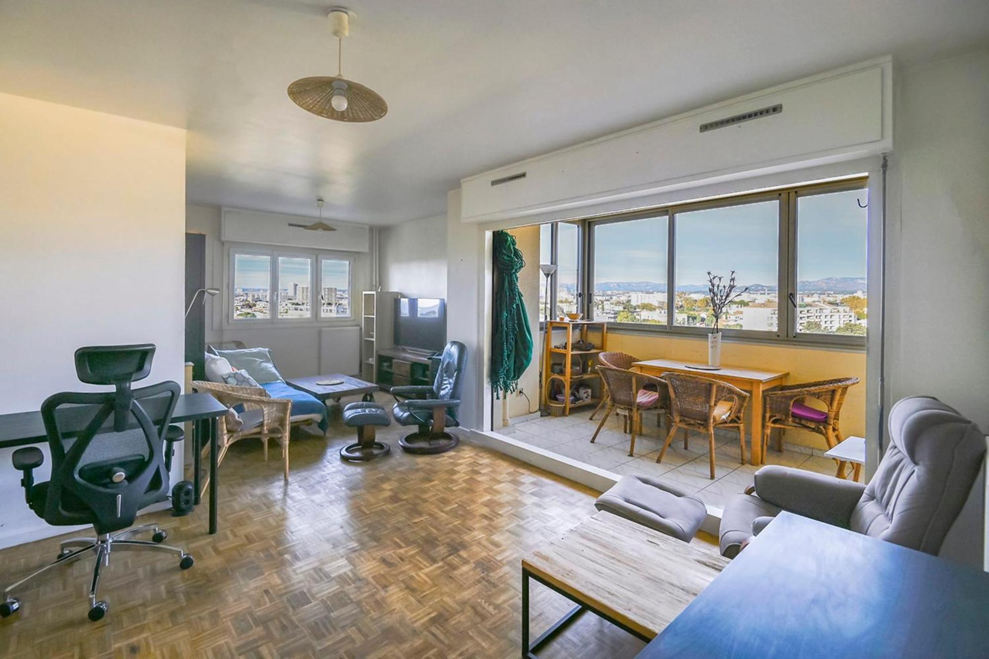 Apartment Charming T3 With Wifi - Balcony And View Marseille