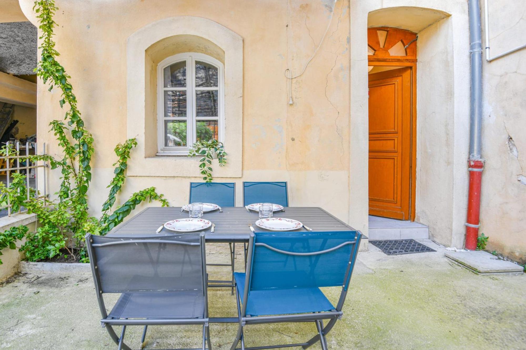 Le National - Maison De Avec 3 * Marseilles