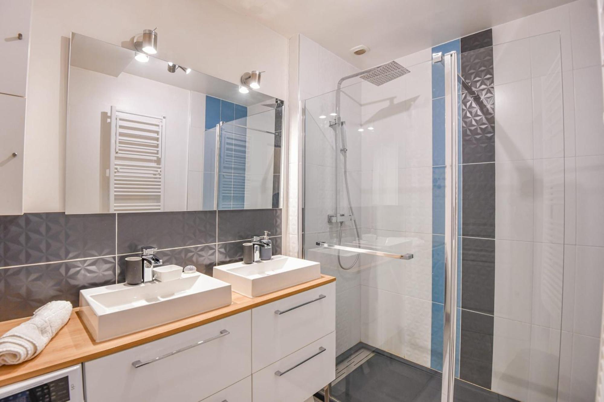 Apartment Le National - Maison De Avec 3 Marseilles