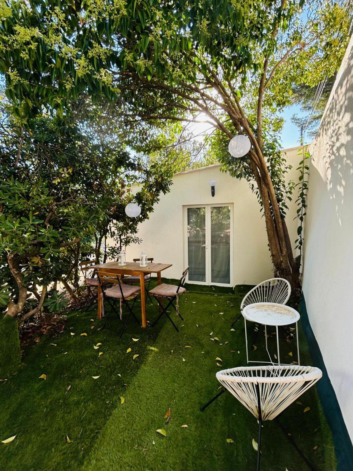 Maison 10 Cosy T2 Avec Jardin Jacuzzi